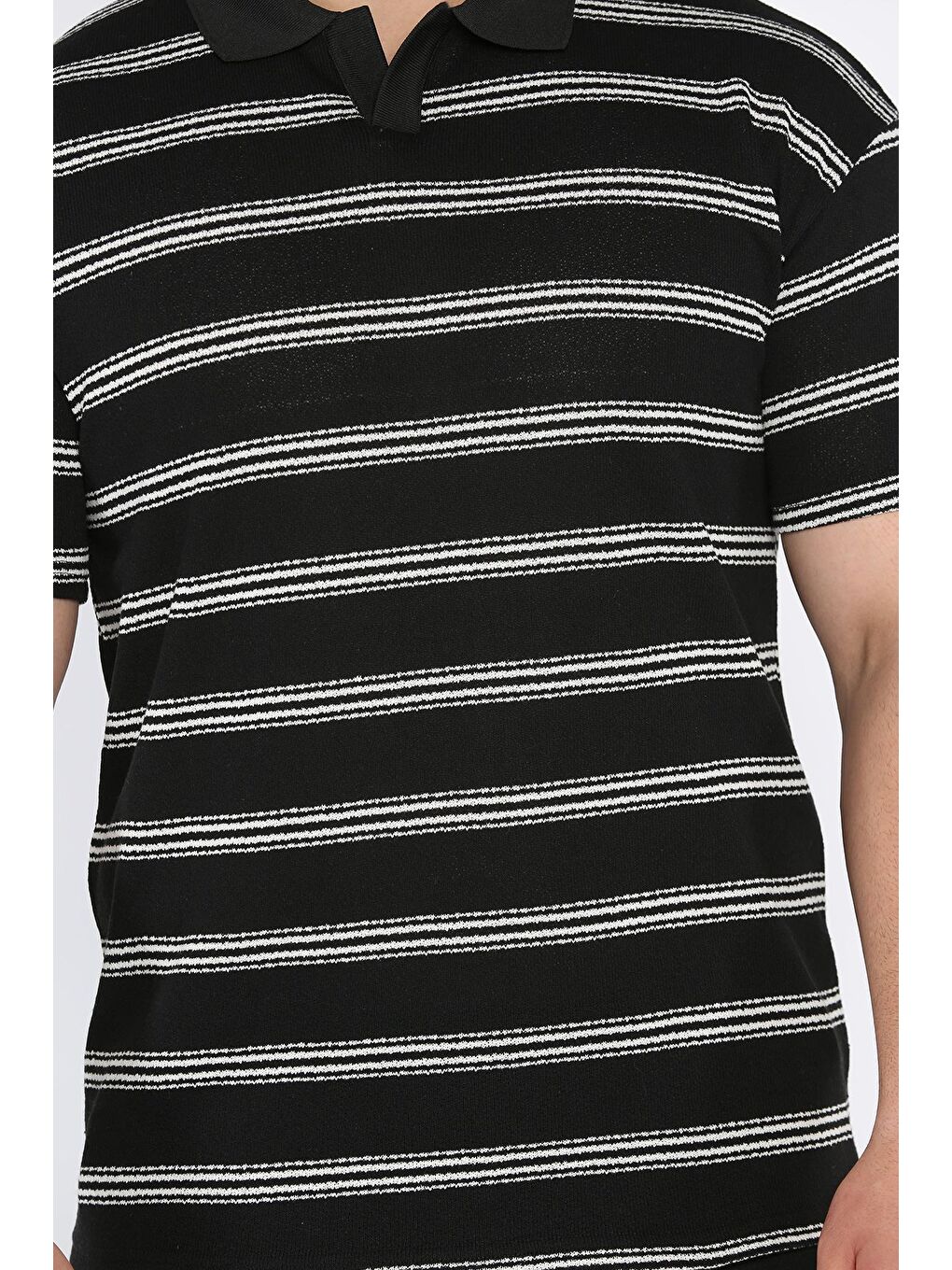Siyah Polo Yaka Çizgili Erkek Tişört-3