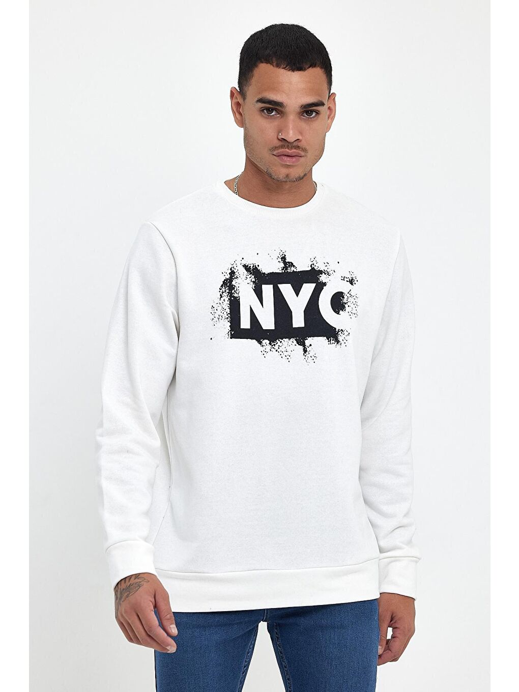 Ekru Erkek Bisiklet Yaka Regular Fit 3 İplik Kalın NYC Baskılı Sweatshirt spr24sw24-4