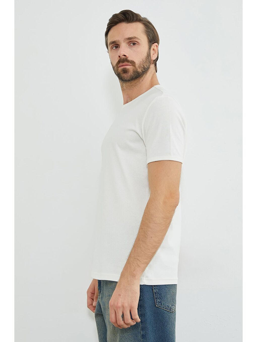 Ekru Basic Ribanalı V Yaka Tişört-4