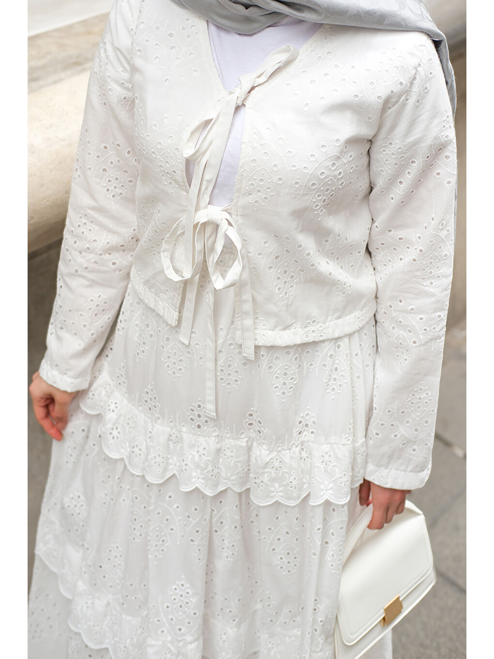 Kadın Eteği Volanlı Takım Beyaz-3