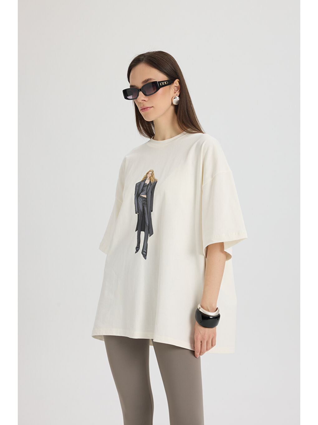 Helene Oversize Beyaz T-Shirt-1
