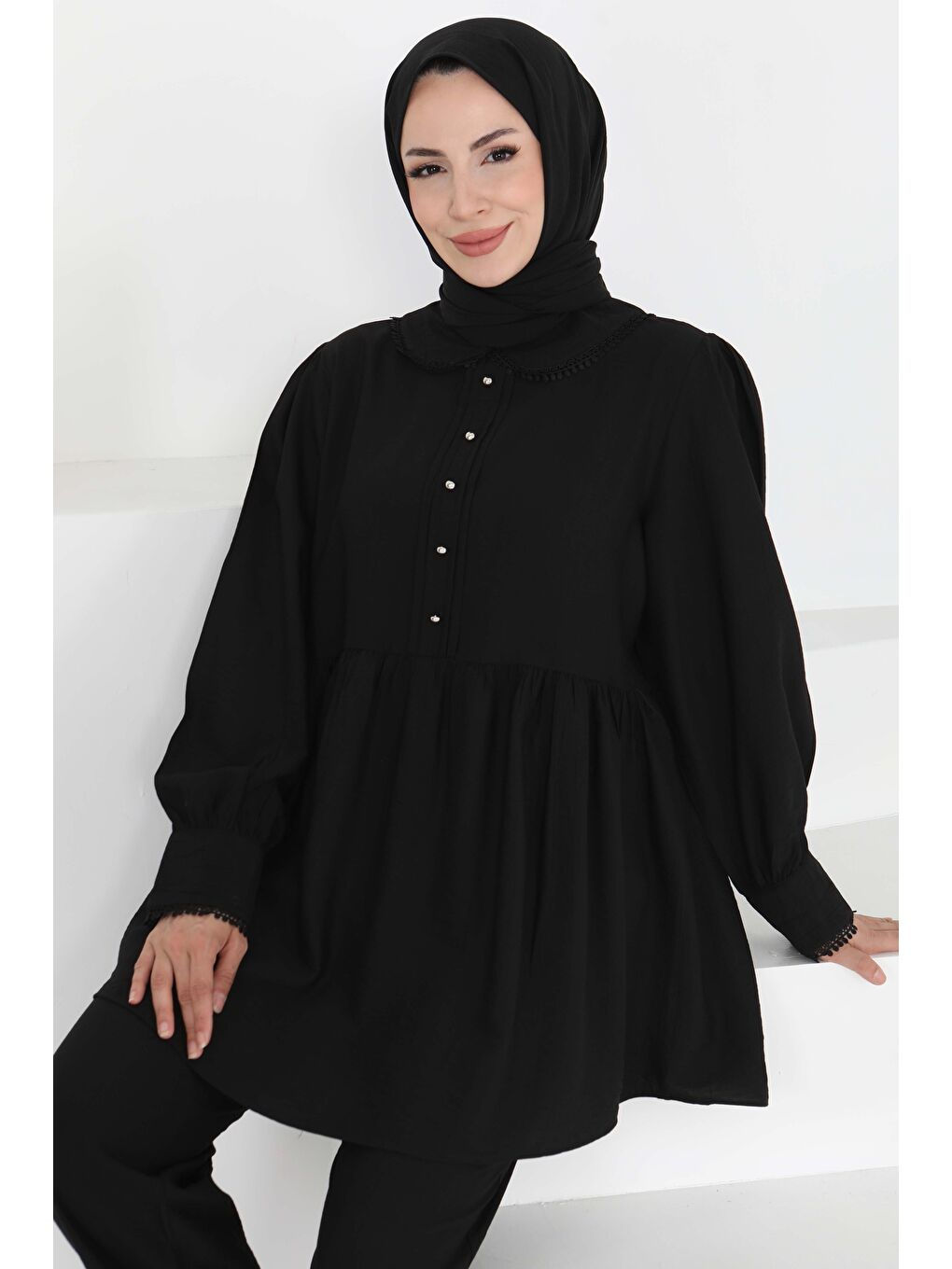 Yaka Detaylı İkili Takım Siyah - 27182-2