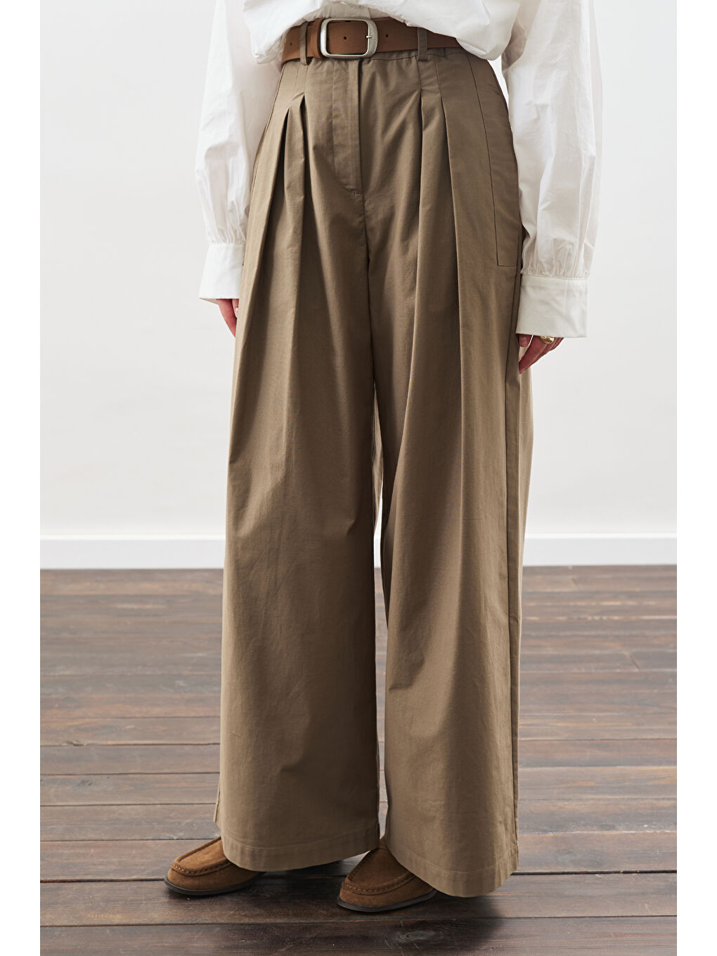 Geniş Pileli Gabardin Pantolon Haki-2