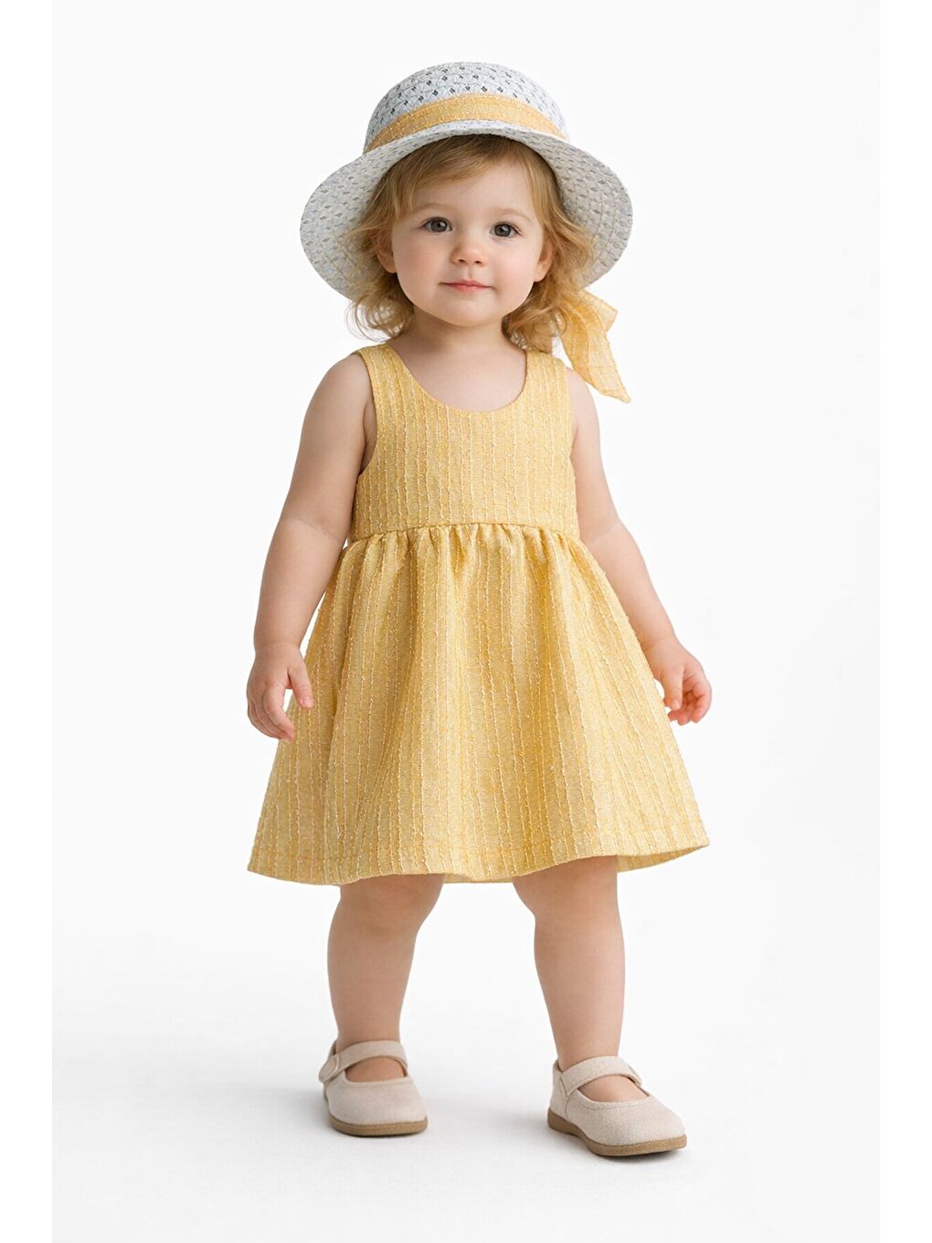 Sarı Tarz Simli Elbise Şapkalı Fiyonk Detaylı Yazlık 2’li Kombin Tatlı Kız Bebek