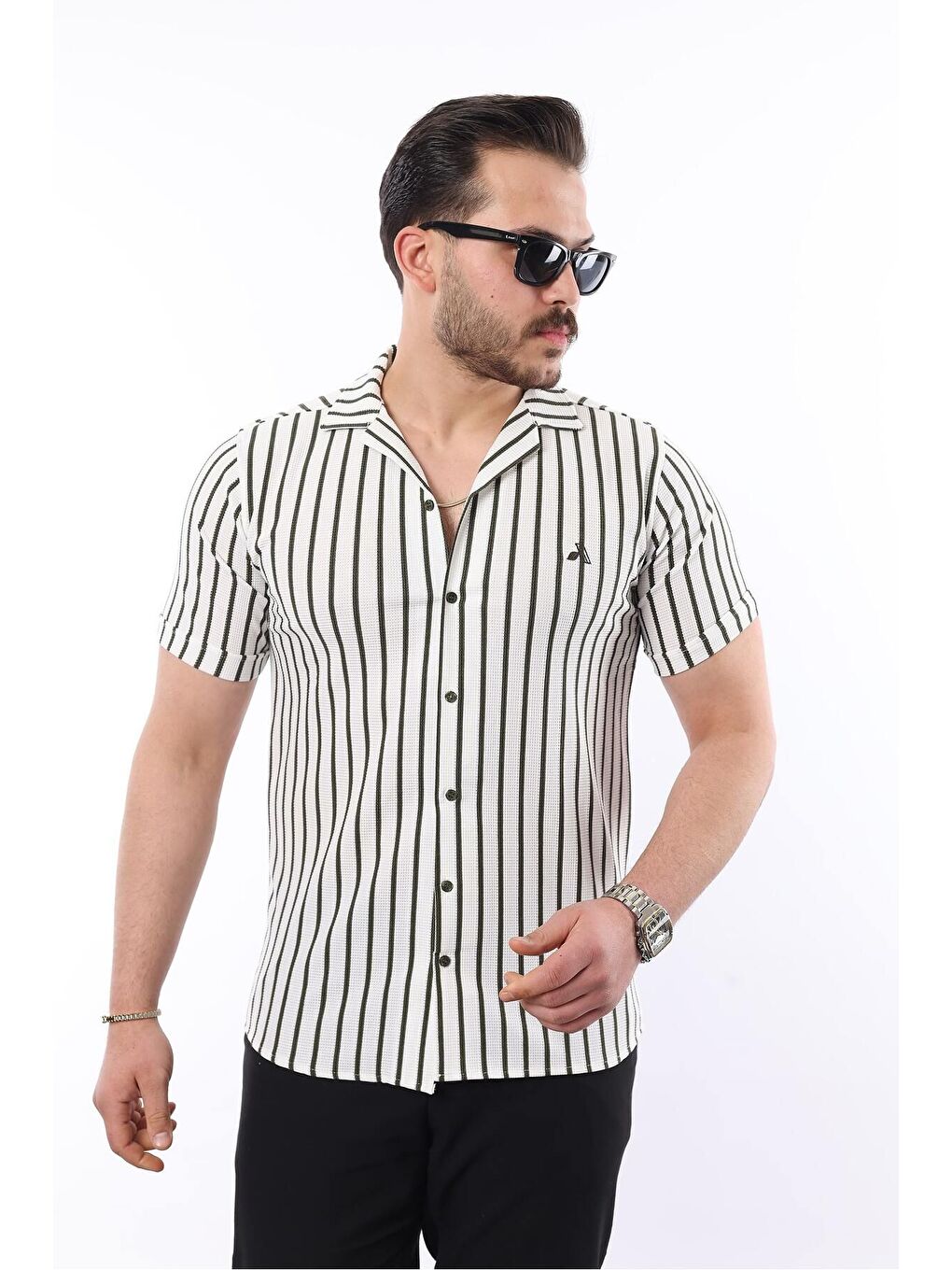 Haki Erkek Kısa Kollu Slim Fit Yazlık Çizgili Gömlek