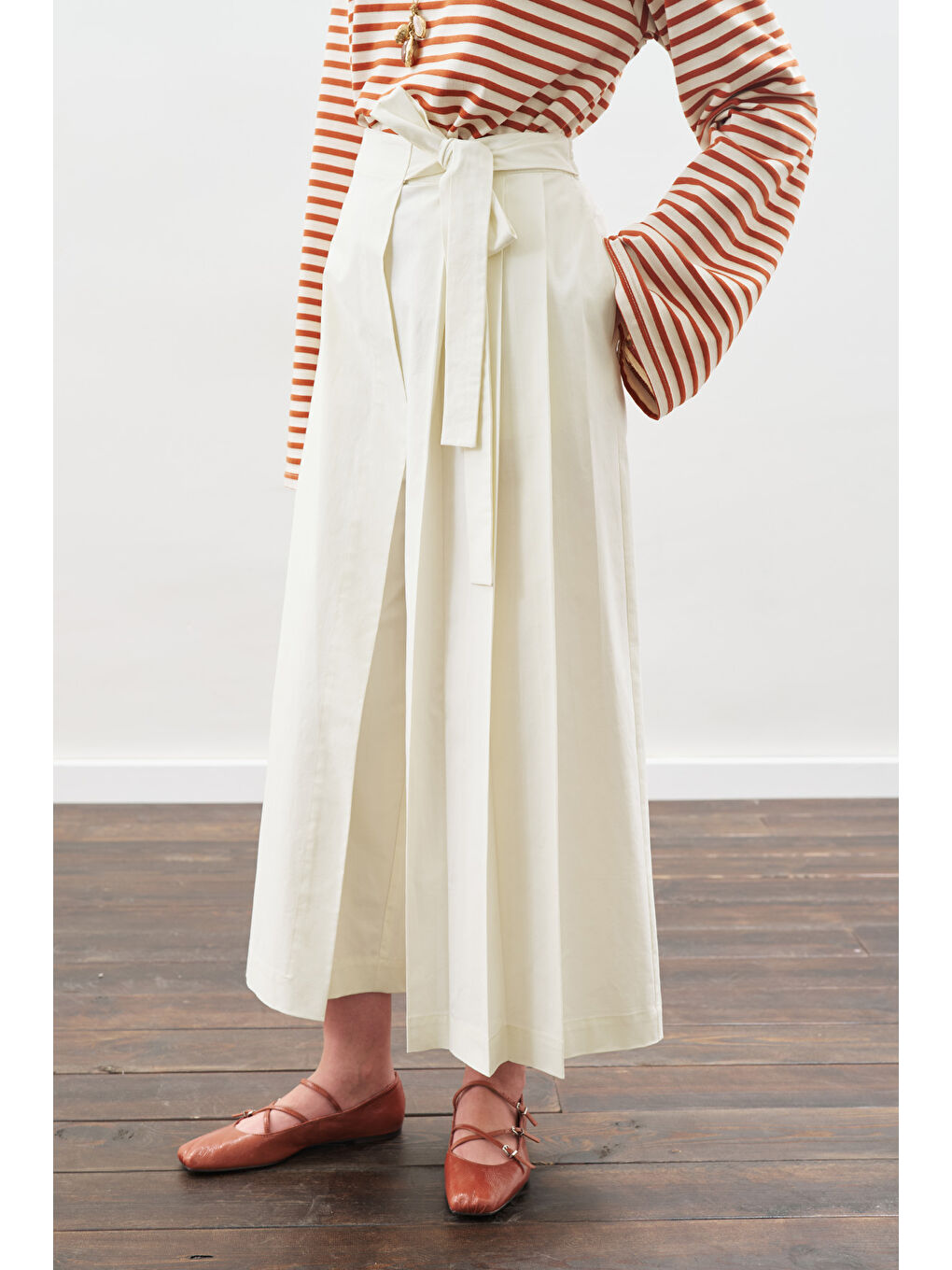 Etek Görünümlü Pantolon Ekru-4