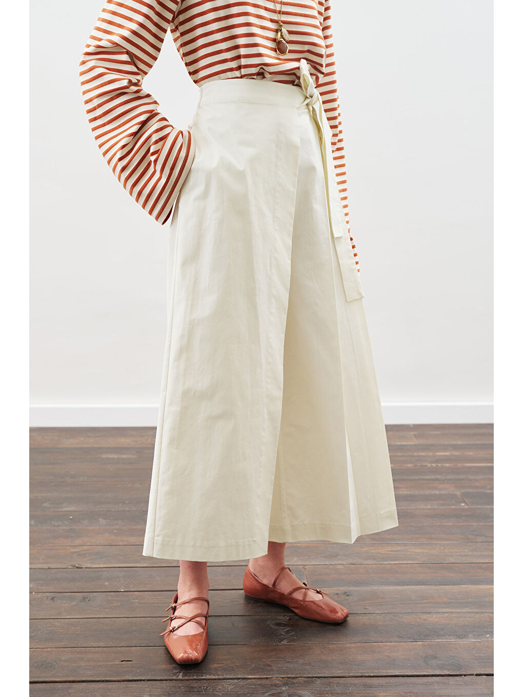 Etek Görünümlü Pantolon Ekru-5