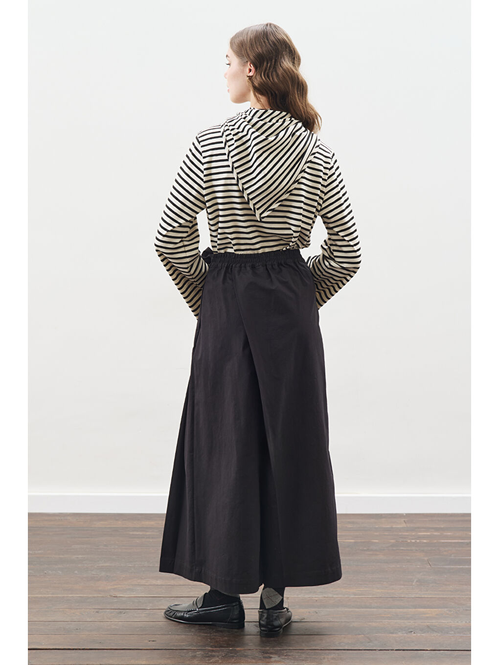 Etek Görünümlü Pantolon Siyah-6