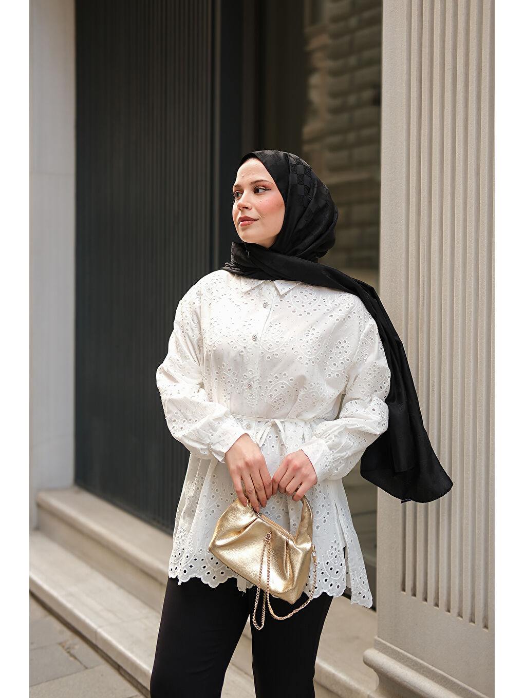 Kadın Sim Görünümlü Brode Gömlek Beyaz-3