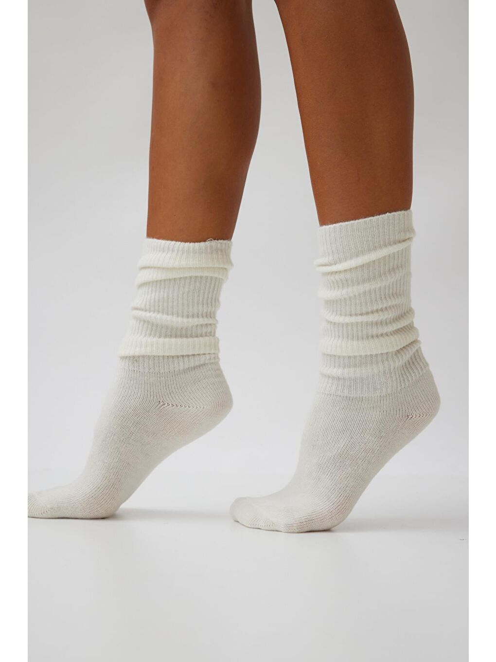 Kadın Yün Dizaltı Çorap Ekru-2