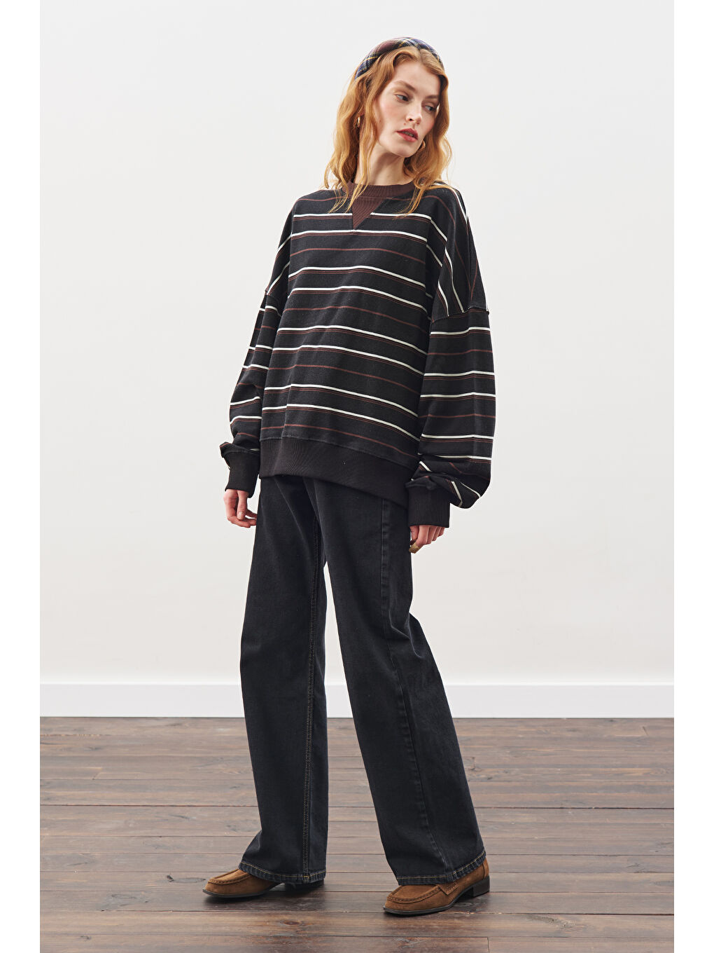 Oversıze Çizgili Sweatshırt Siyah-2