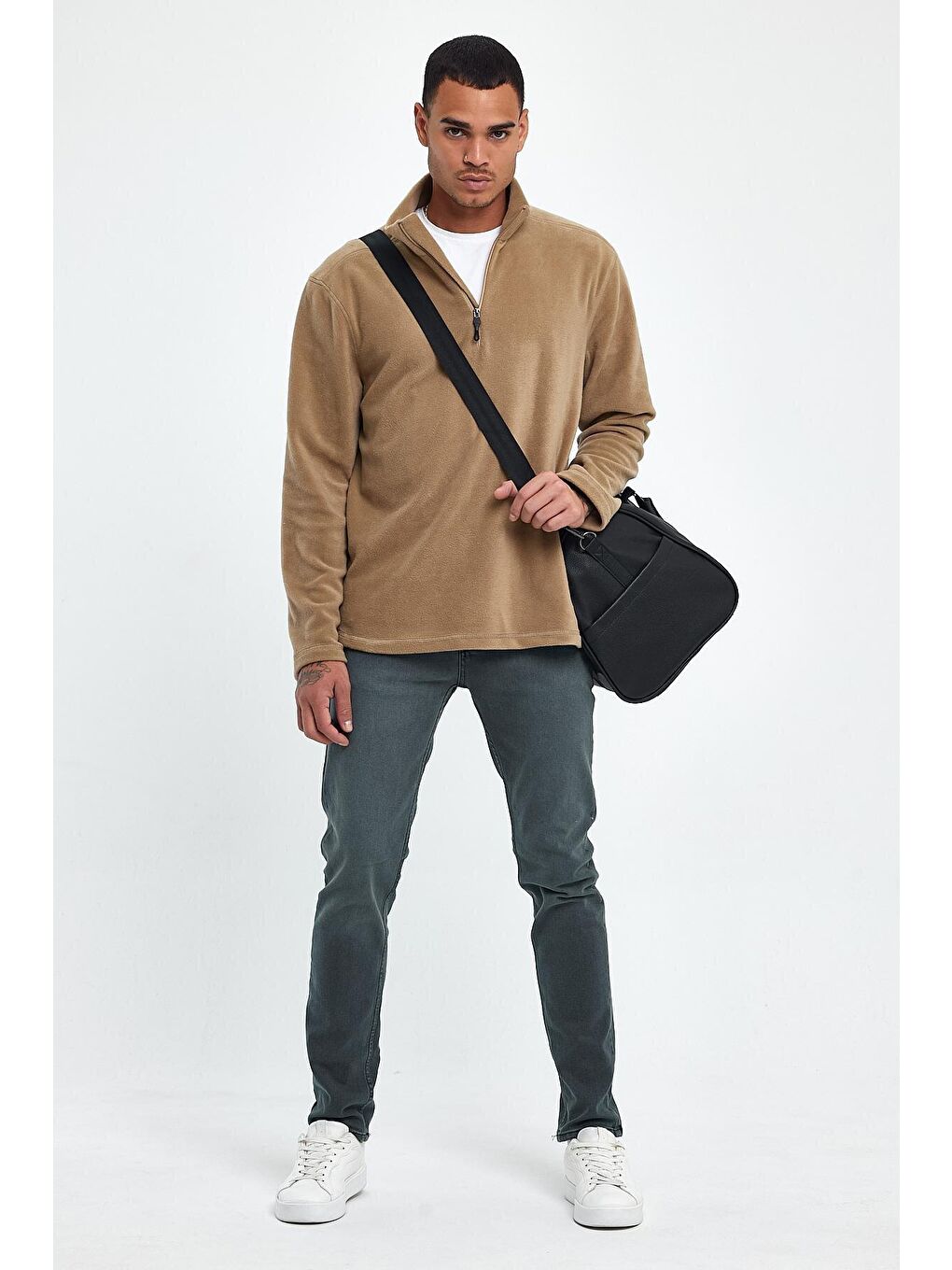 Bej Erkek Rahat Kalıp Softech Polar Yarım Fermuarlı Sweatshırt spr24pw20-2