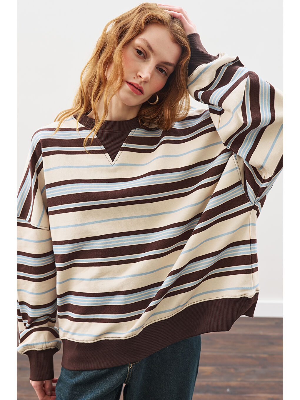 Oversıze Çizgili Sweatshırt Kahverengi