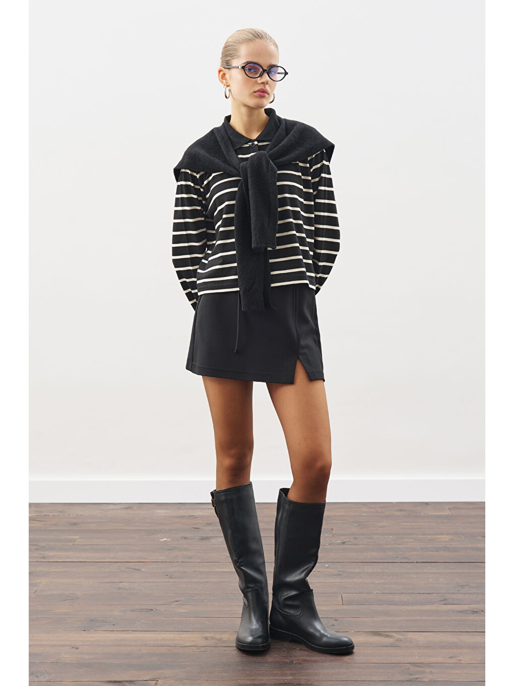 Polo Yaka Çizgili Tshırt Siyah-1