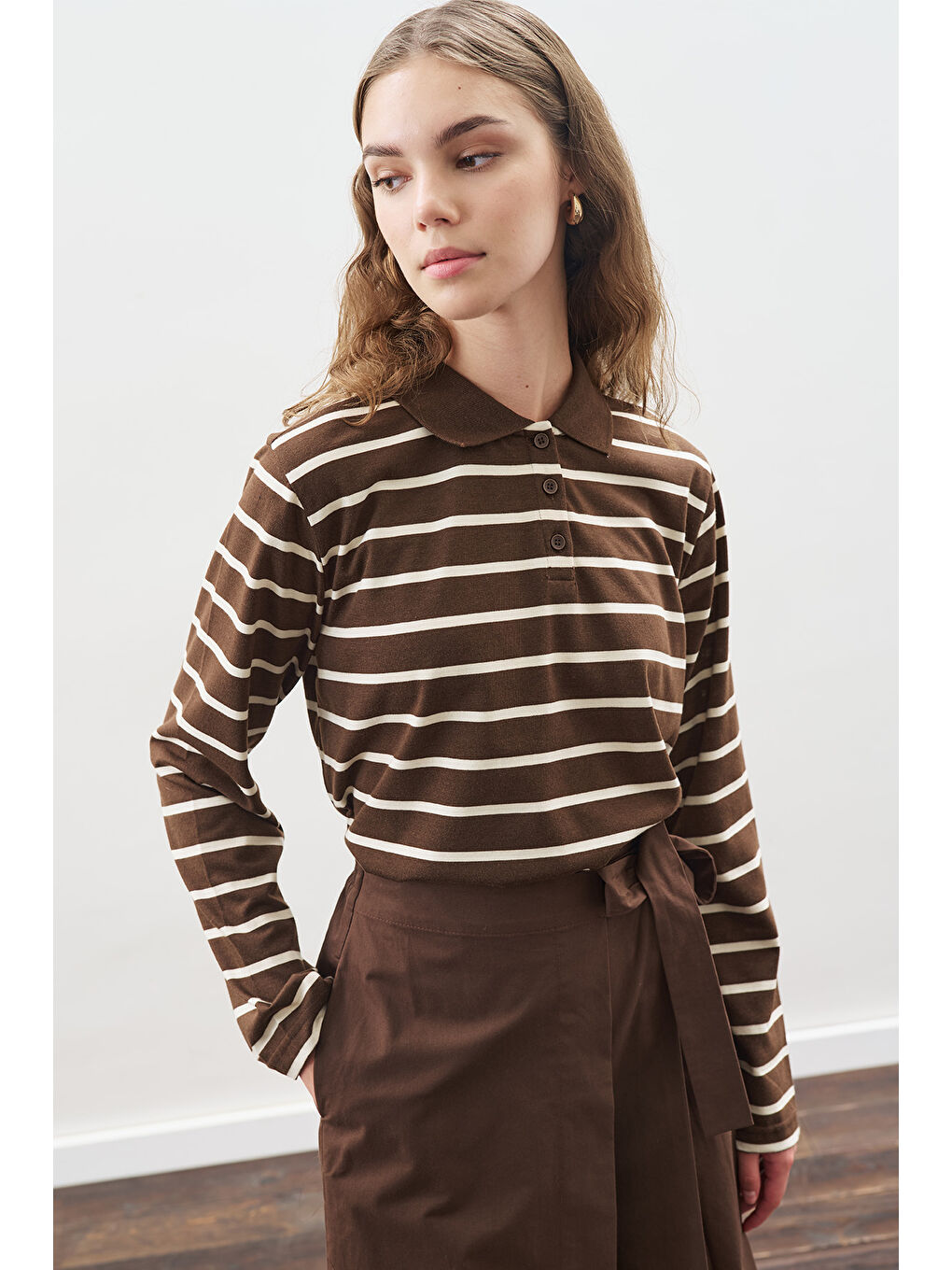 Polo Yaka Çizgili Tshırt Kahverengi-3