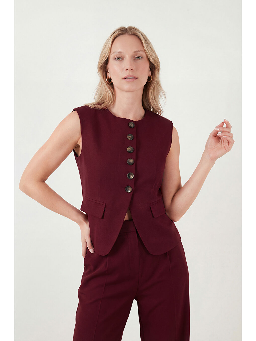 Bordo Ön Yırtmaç Detaylı Fitted Fit Bisiklet Yaka Düğmeli Yelek 6521194-3