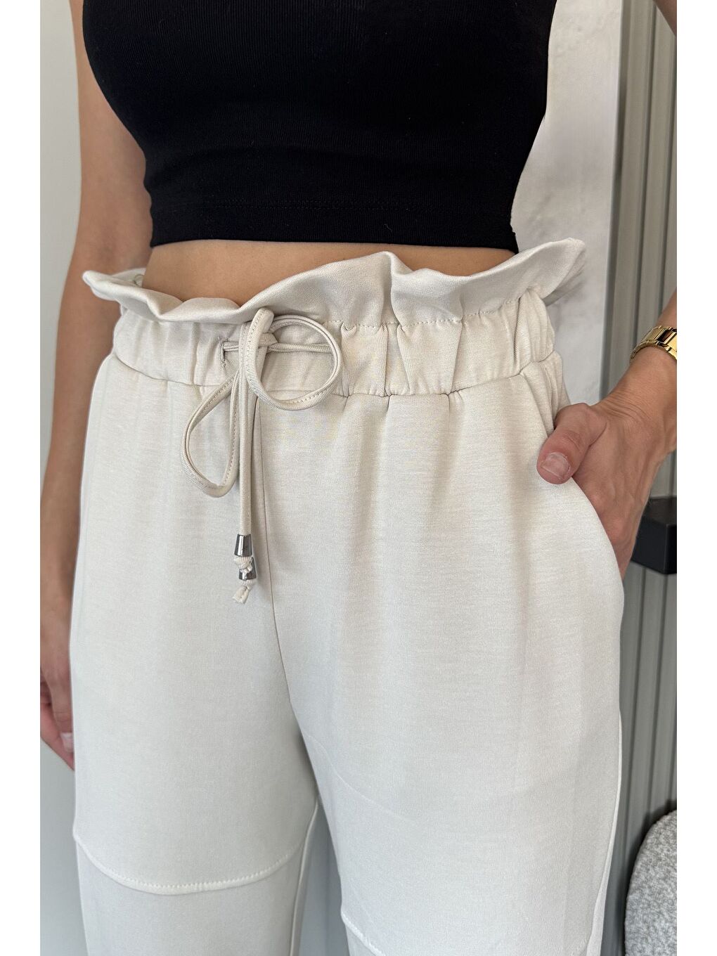 Bej Bel Ve Paça Lastikli Jogger Eşofman Altı-3