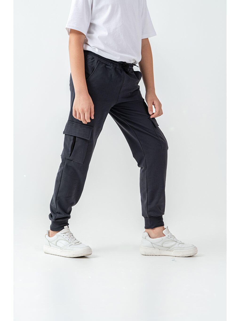 Gri Kargo Cepli Cep Kapağı Level Up Baskılı Erkek Çocuk Eşofman Altı-1