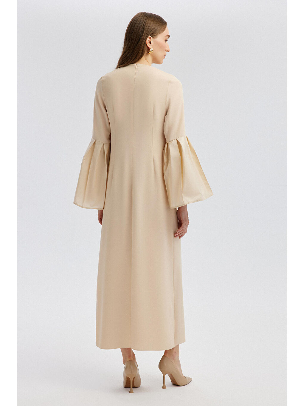 Ekru Tafta Kol Detaylı Elbise-3