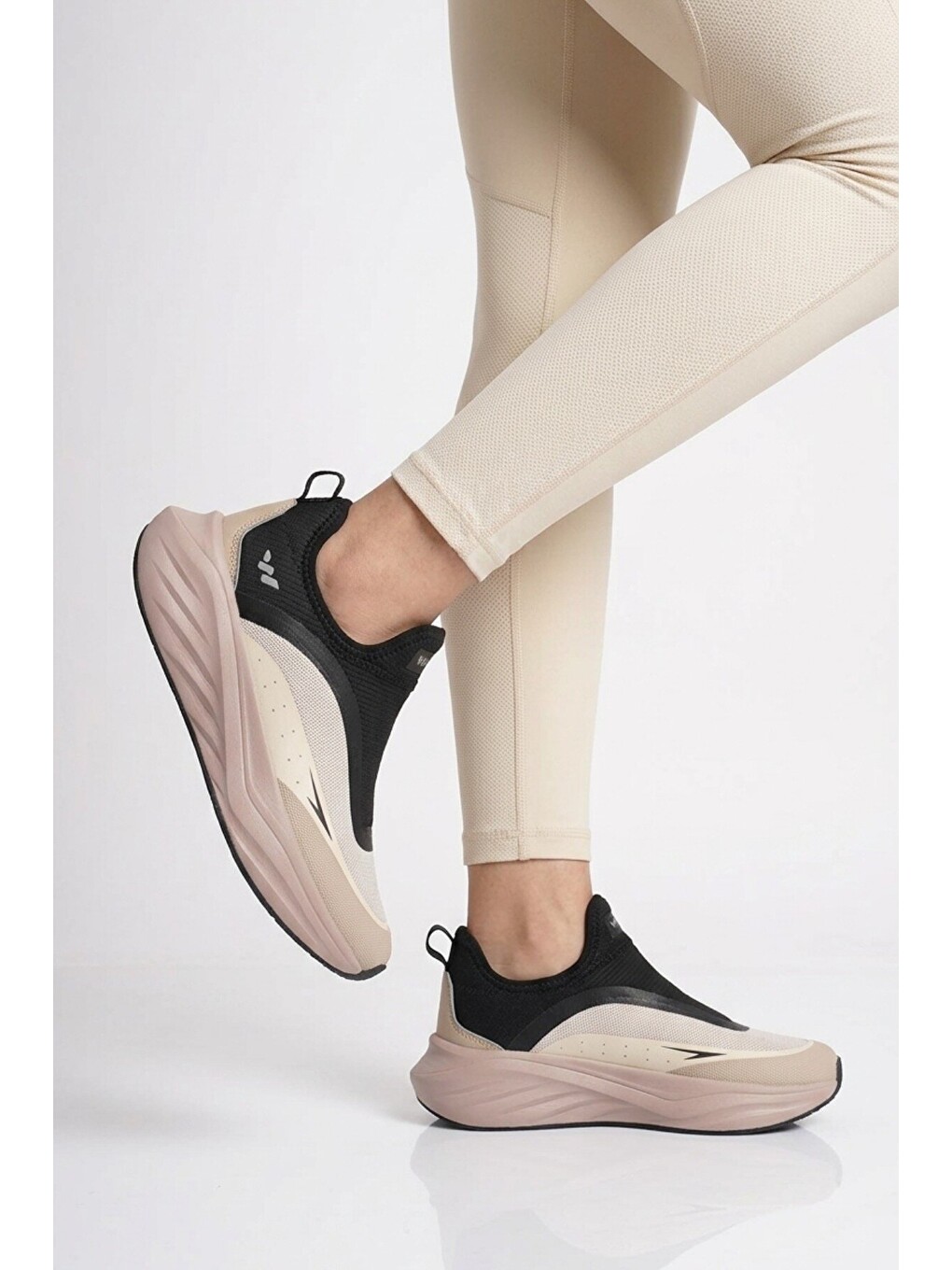 Bej Hafızalı Taban Hafif Esnek Unisex Spor Ayakkabı Eclipse G-1