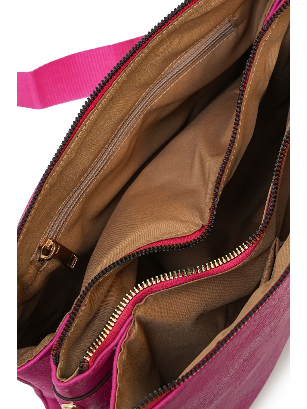 Fuşya Kapaklı Fermuar Detaylı Çapraz Askılı Çanta DJ245-2-5