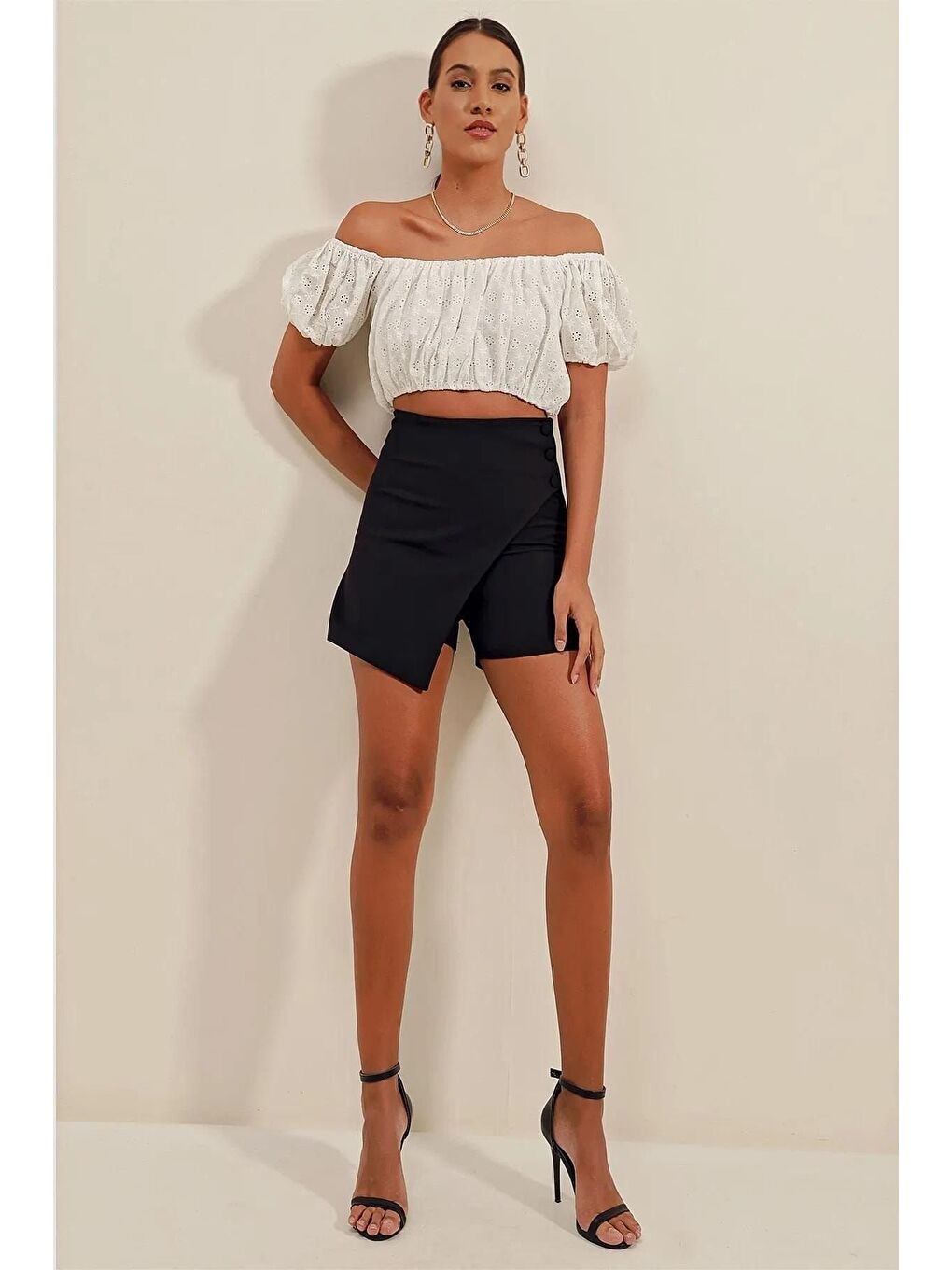 Siyah Kadın Şort Etek-2