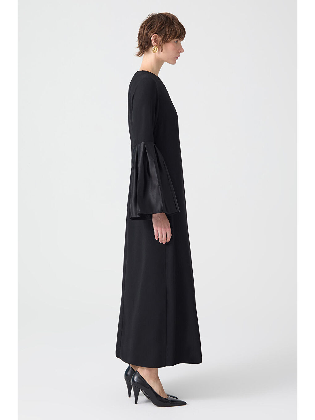 Siyah Tafta Kol Detaylı Elbise-3