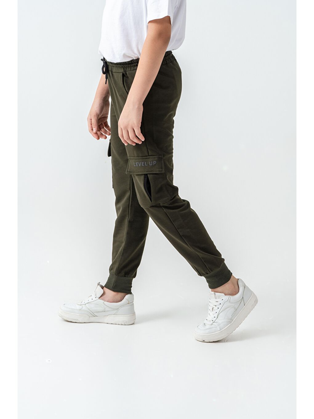 Haki Kargo Cepli Cep Kapağı Level Up Baskılı Erkek Çocuk Eşofman Altı-1