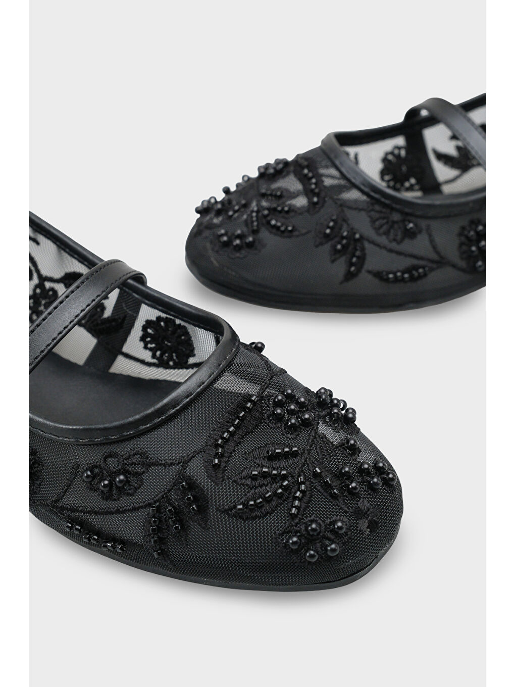 Siyah Mathilde Dantelli Fileli Nakışlı Kadın Babet-5