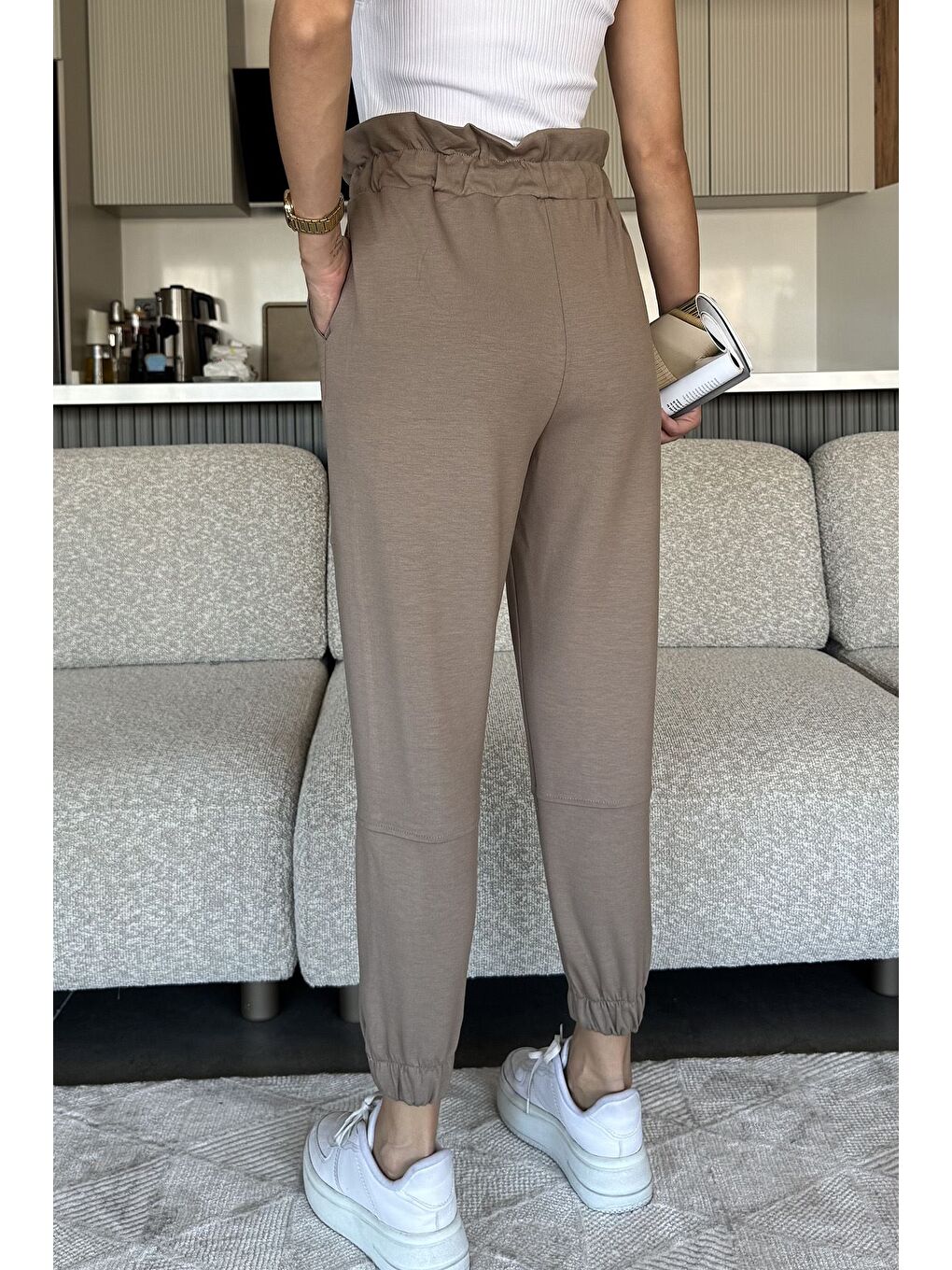 Bej Bel Ve Paça Lastikli Jogger Eşofman Altı-2