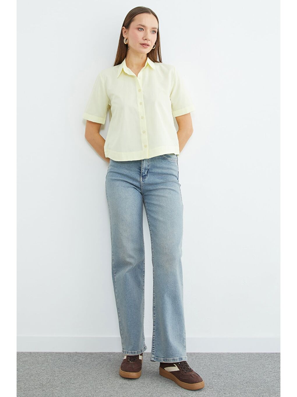 Sarı Basic Kolu Ve Beli Manşetli Crop Gömlek-1