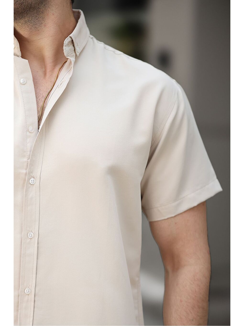 Ekru Kısa Kollu Klasik Gömlek-1