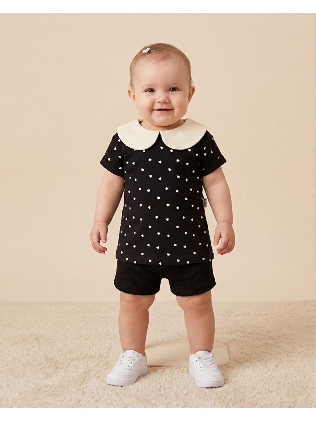 Siyah Kız Bebek Kalp Baskılı Bebe Yakalı 6-9-12-18-24 Aylık Bayramlık Şortlu Bebek Takımı-1