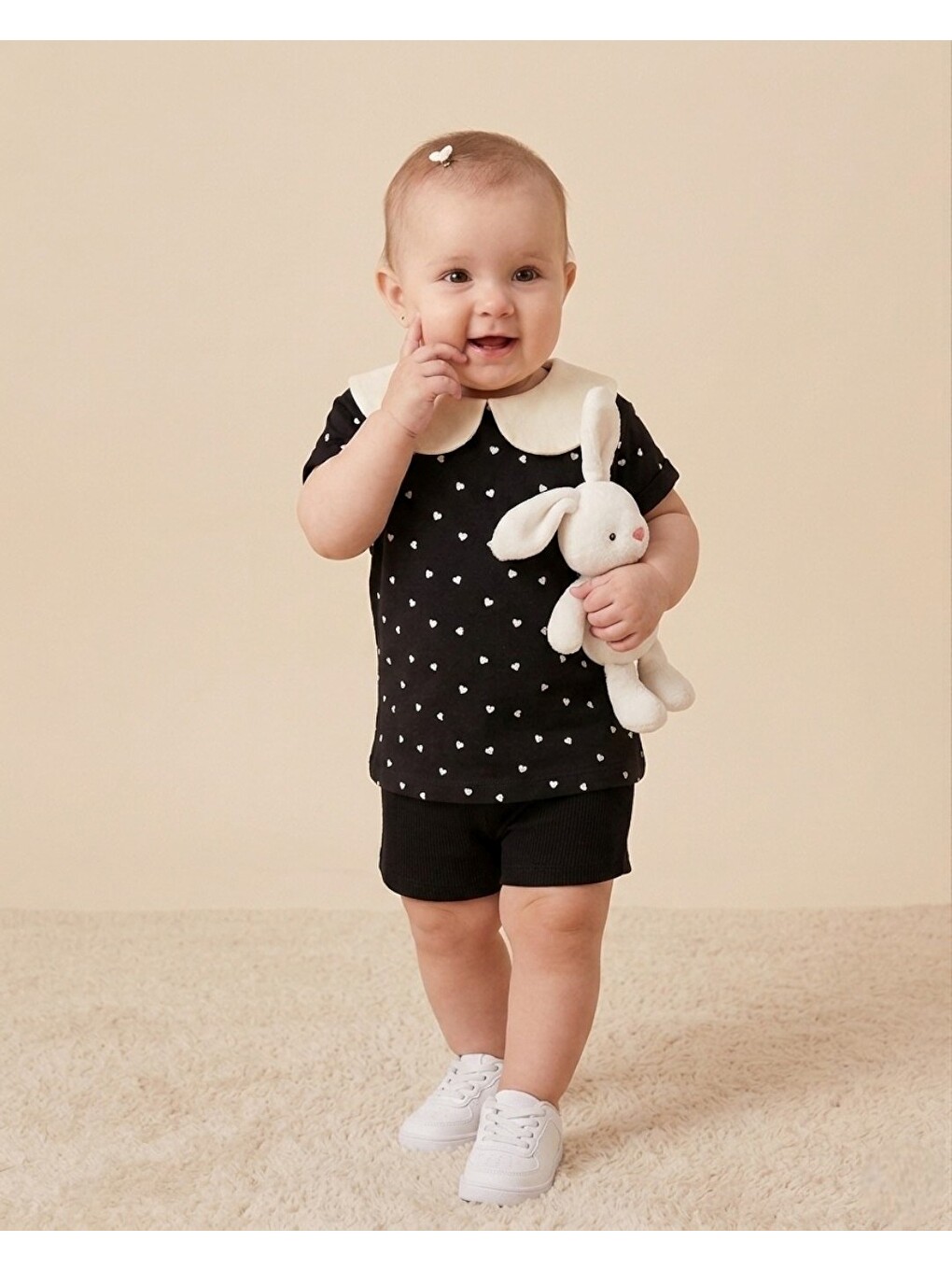 Siyah Kız Bebek Kalp Baskılı Bebe Yakalı 6-9-12-18-24 Aylık Bayramlık Şortlu Bebek Takımı-2