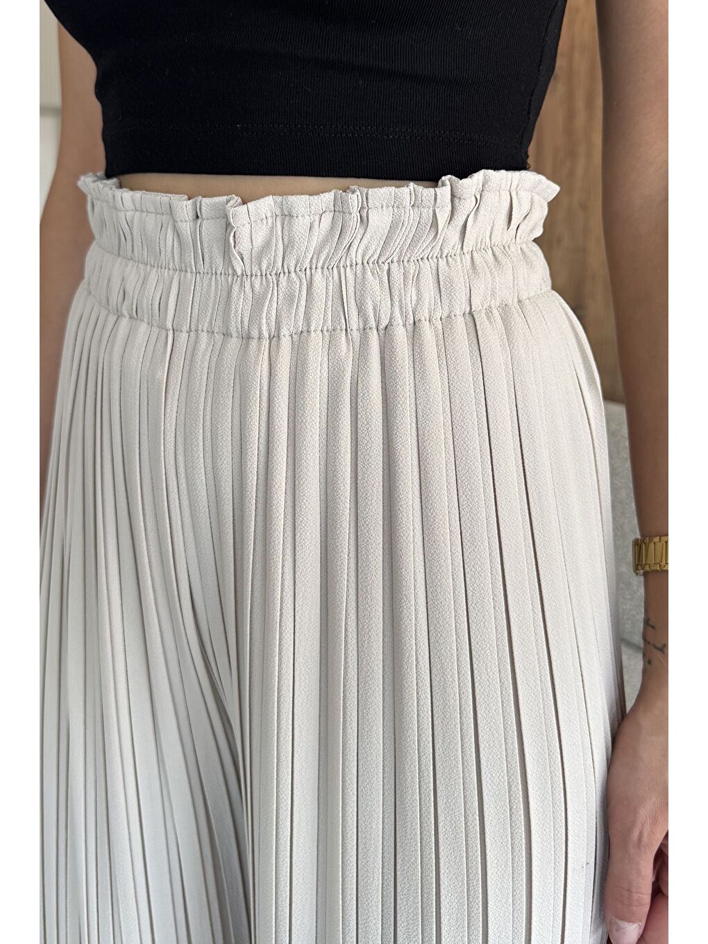 Bej Kadın Pileli Bol Paça Pantolon-3