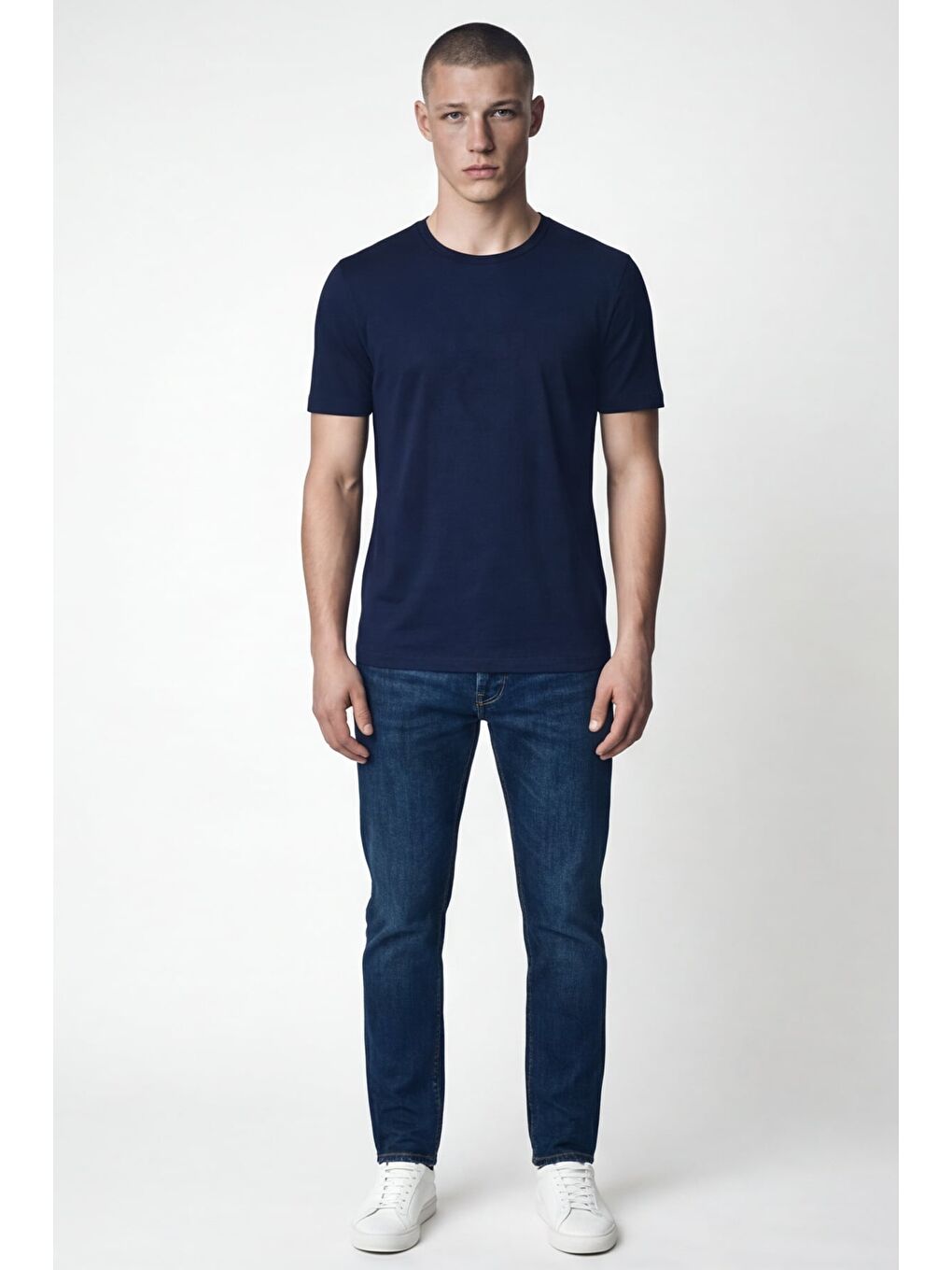 Giotelli Erkek Lacivert Dar Kesim Slim Fit %100 Pamuk Bisiklet Yaka Tişört-1