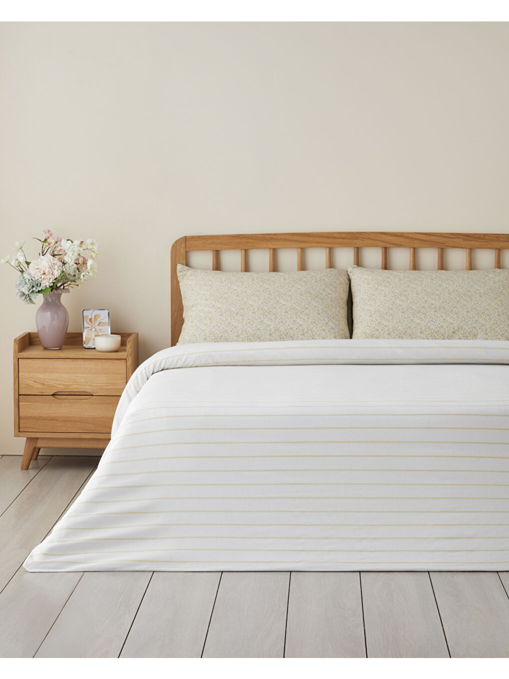 Petty Chic Kolay Ütülenir Tek Kişilik Nevresim Seti 160x220 cm Açık Sarı-1