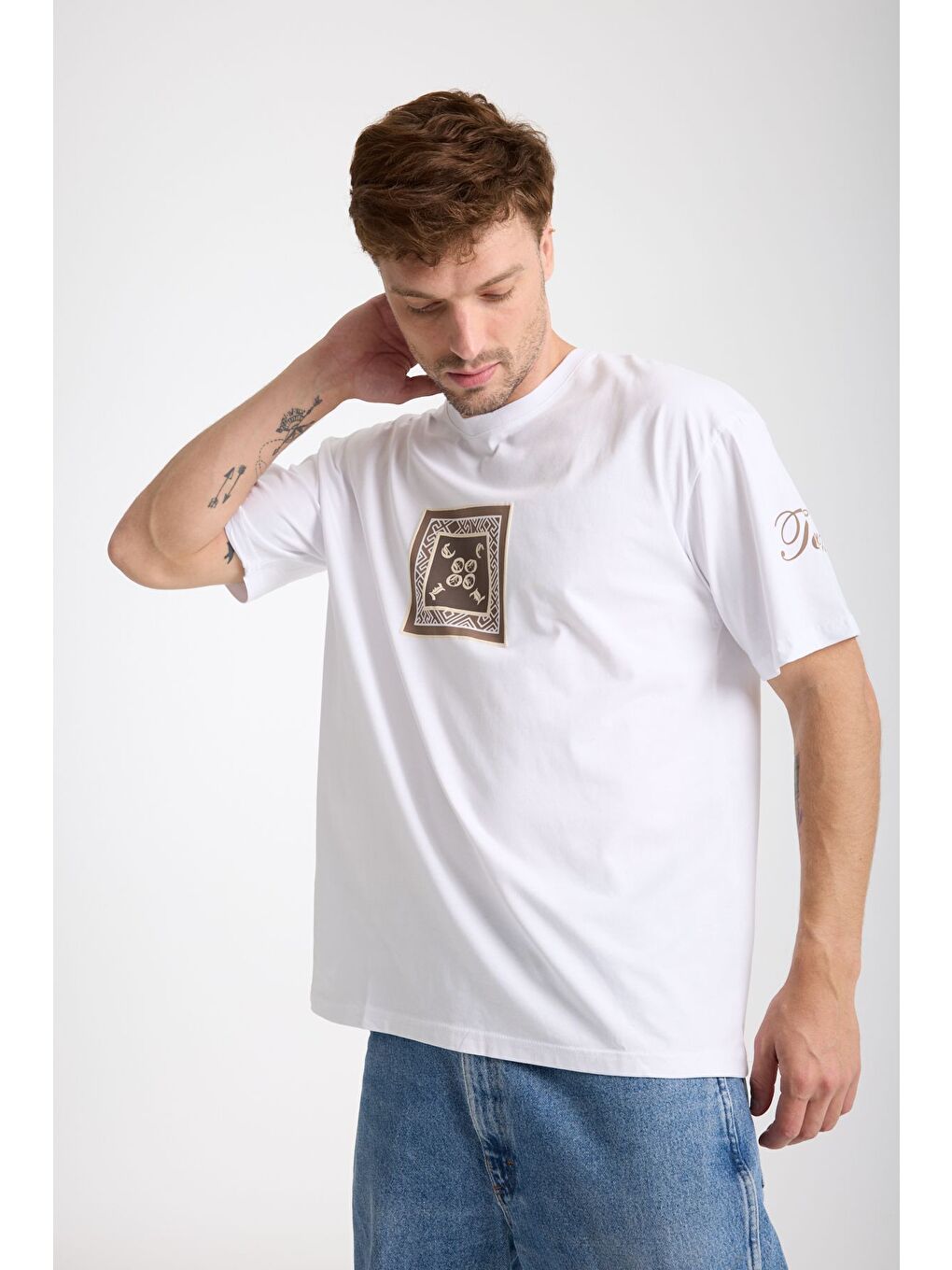 Erkek Beyaz Cool Ön Ve Arka Baskılı Oversize Bisiklet Yaka Tişört-5