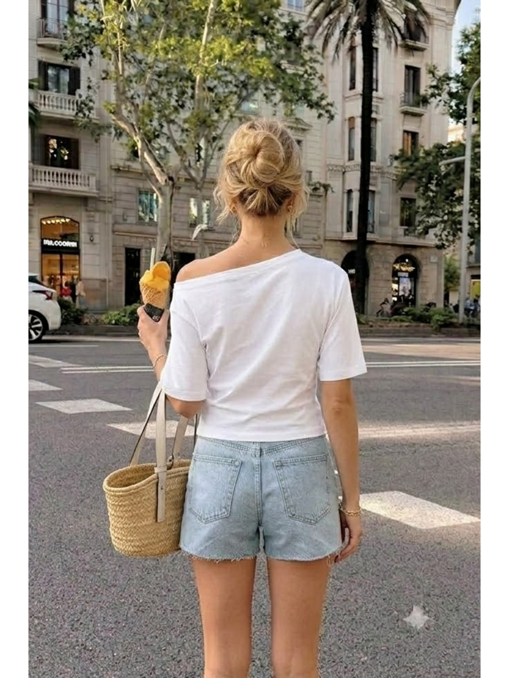 Kadın Omzu Dekolteli Basic Beyaz Tişört-2