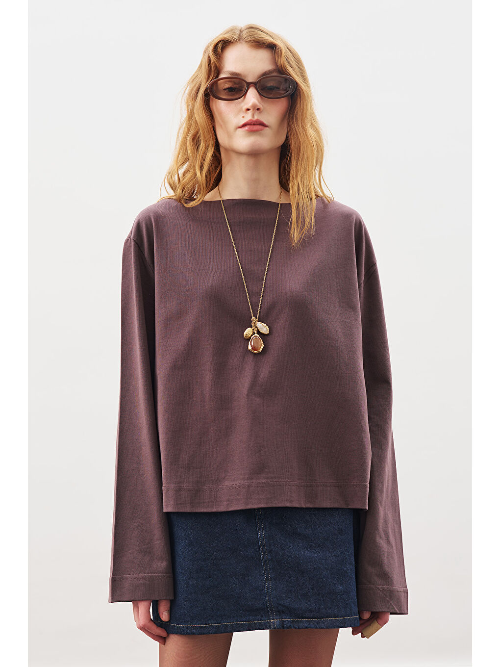 Kayık Yaka Uzun Kol Tshırt Kahverengi-3