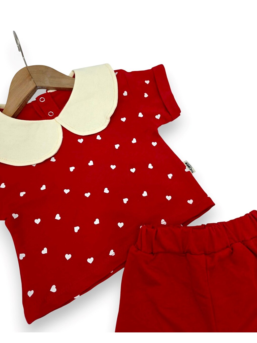 Kırmızı Kız Bebek Kalp Baskılı Bebe Yakalı 6-9-12-18-24 Aylık Bayramlık Şortlu Bebek Takımı-6