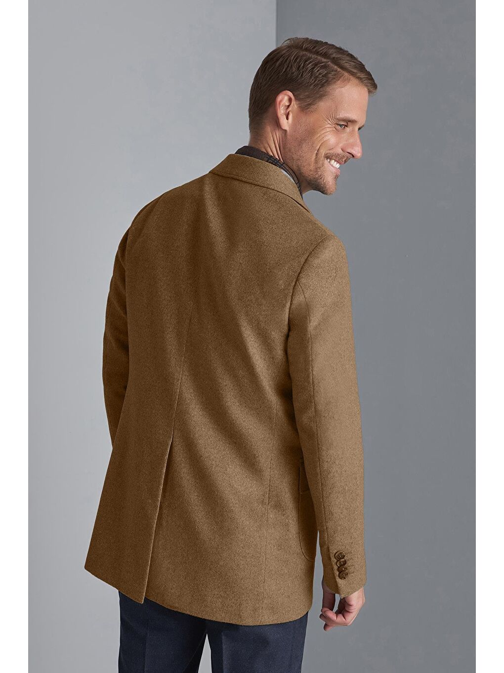 Bej Erkek Camel  / Rahat Kalıp Ceket Yaka Kaban-1