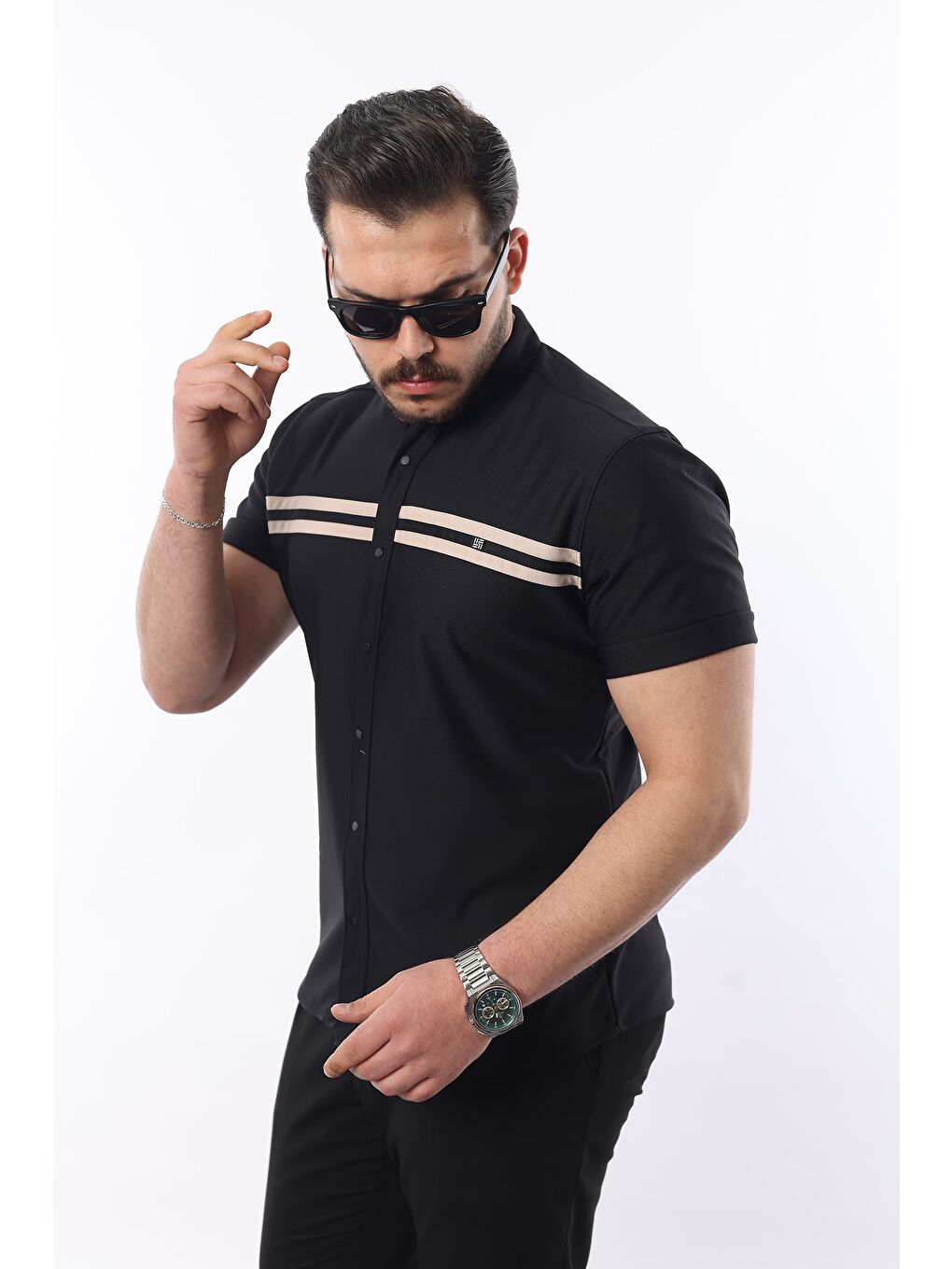 Siyah Erkek Kısa Kollu Slim Fit Yazlık Çift Çizgili Gömlek-2