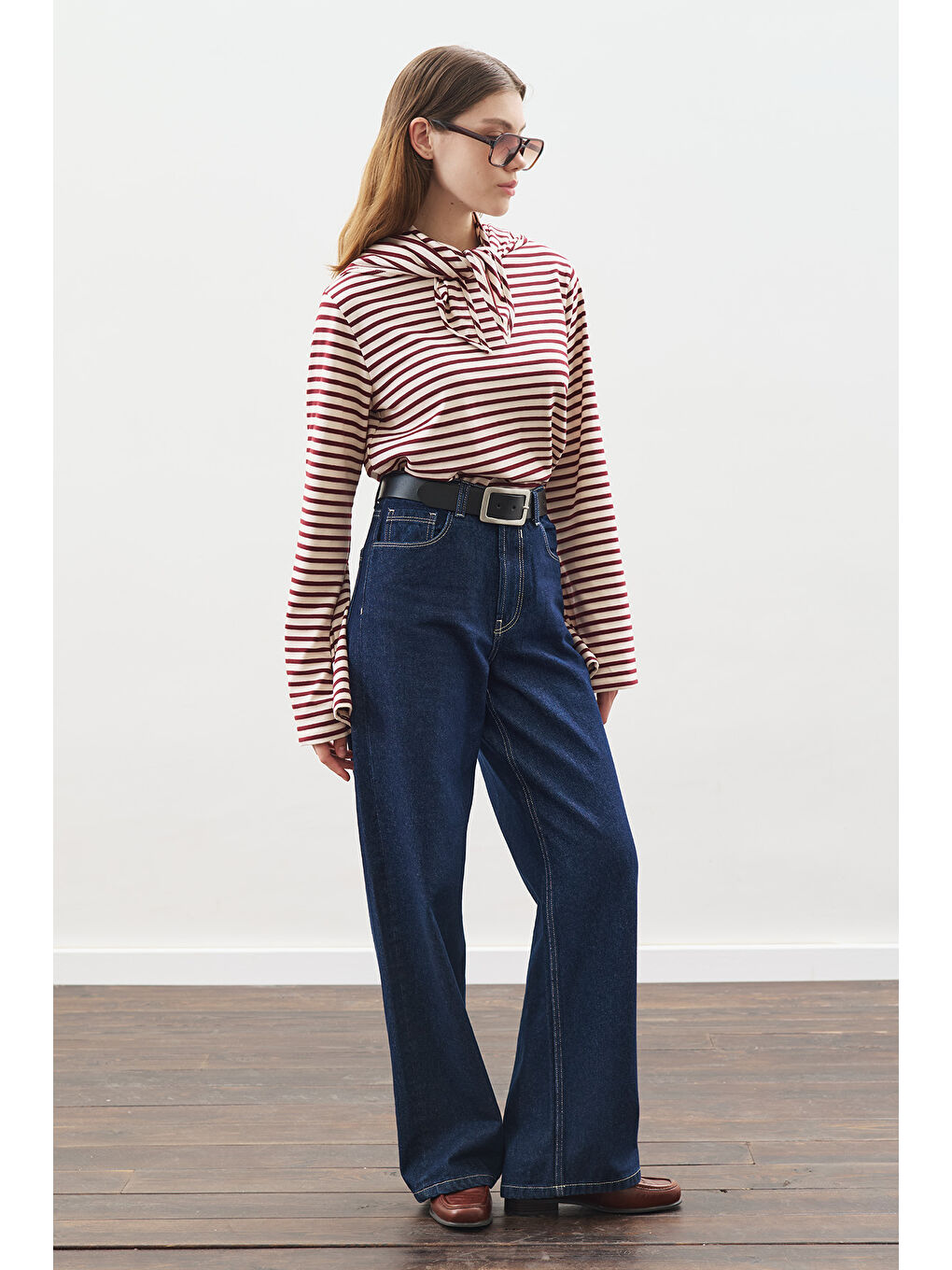 Şal Detaylı Çizgili Tshırt Bordo-2