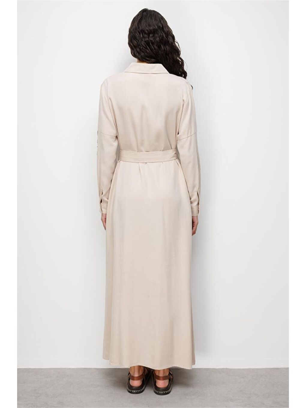 Bej Çift Cepli Uzun Kemerli Taş Rengi Safari Elbise-3