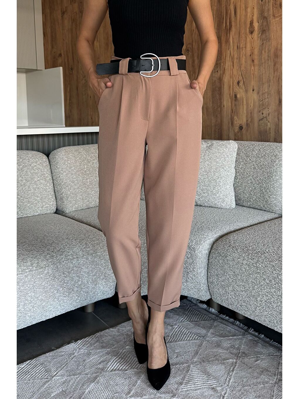 Ekru Kadın Kemer Aksesuarlı Duble Paça Pantolon-1