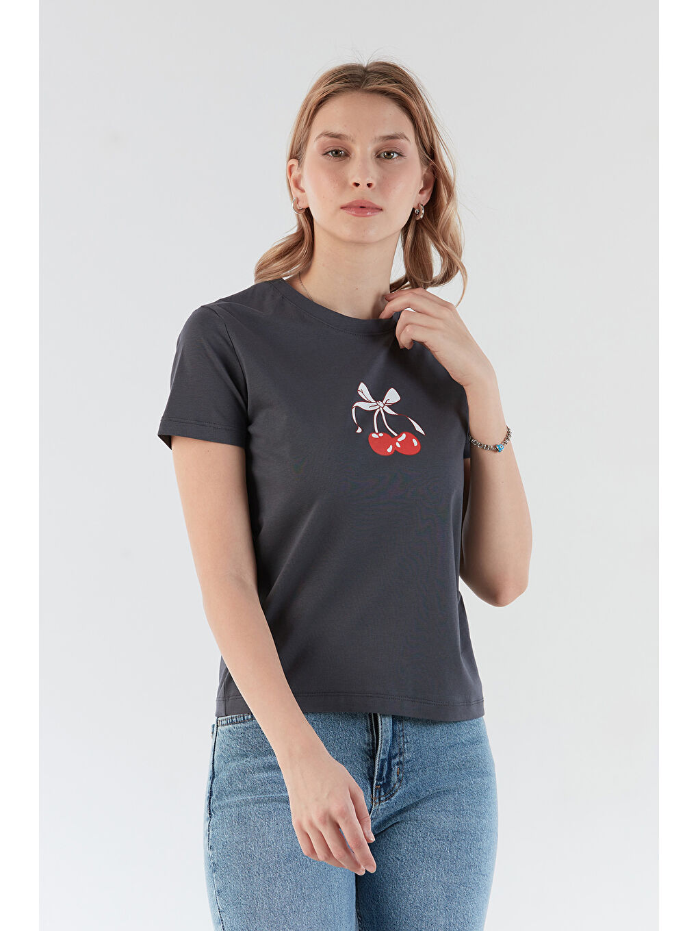 Antrasit Kiraz Ve Fiyonk Baskılı Bisiklet Yaka Tişört-2