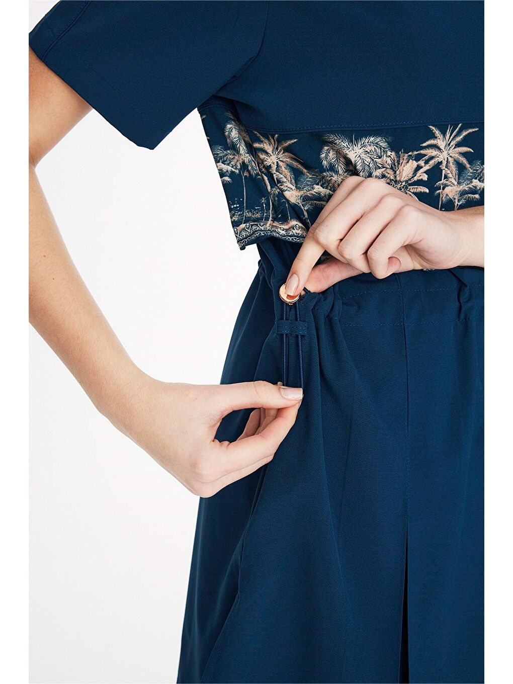 Petrol Vaha Koleksiyonu Desenli Lacivert 5 Parça Yarı Kapalı Mayo Takımı 6026-5