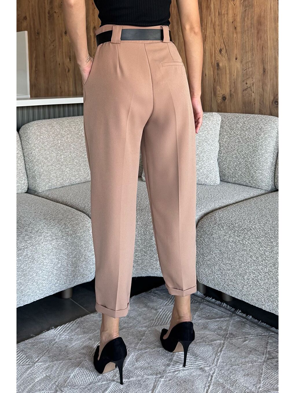 Ekru Kadın Kemer Aksesuarlı Duble Paça Pantolon-2