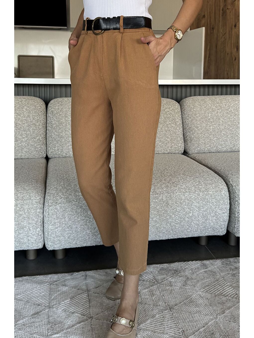 Kahverengi Kadın Kemer Aksesuarlı Yüksek Bel Gabardin Pantolon-1